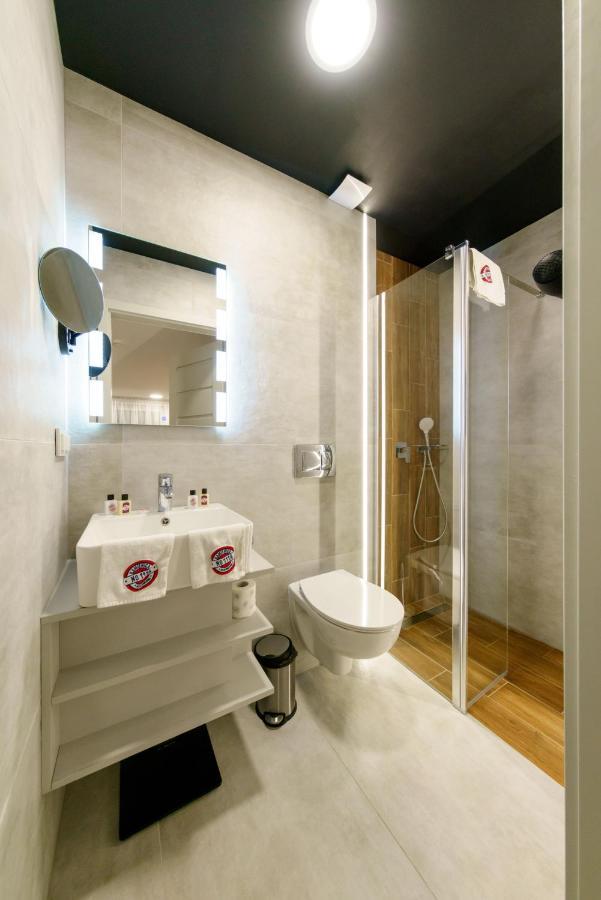 Kamienica No 111A Warsaw Airport Aparthotel Exterior photo