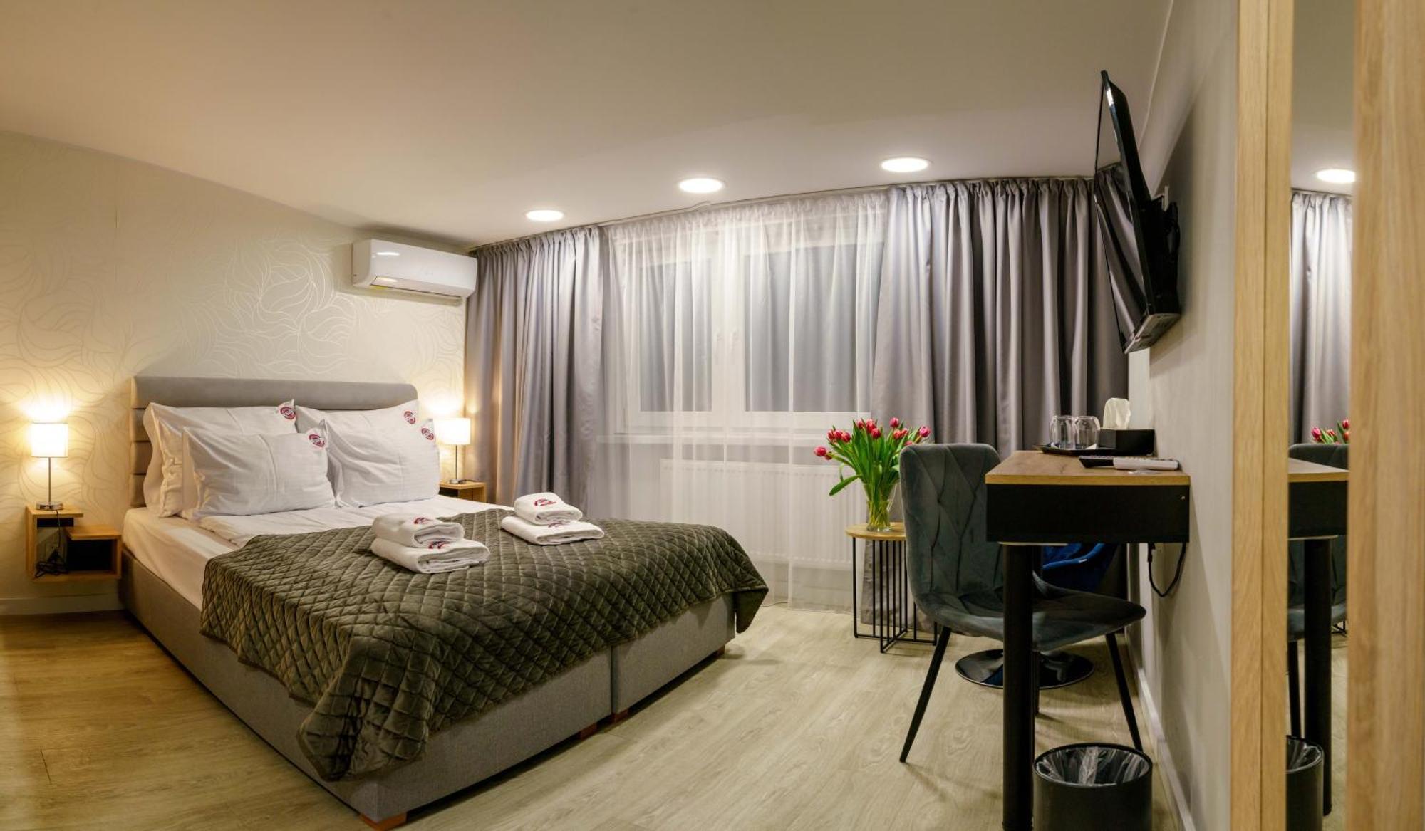 Kamienica No 111A Warsaw Airport Aparthotel Exterior photo